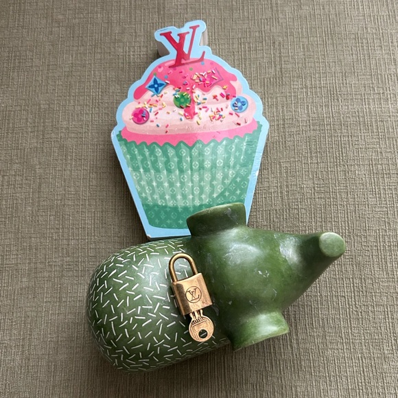 #227  Louis Vuitton Authentic Lock and Key - Picture 4 of 6